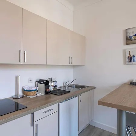 Beautiful Renovated - Near Croisette - 1br 4p
